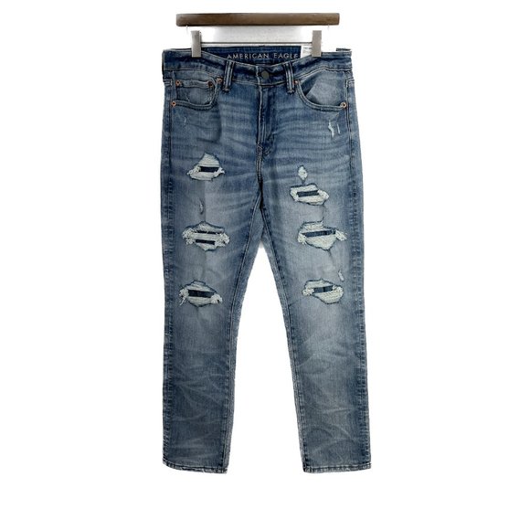 AMERICAN EAGLE Slim Flex Ripped Blue Light Wash Jeans Size 32 NWT - Picture 1 of 4